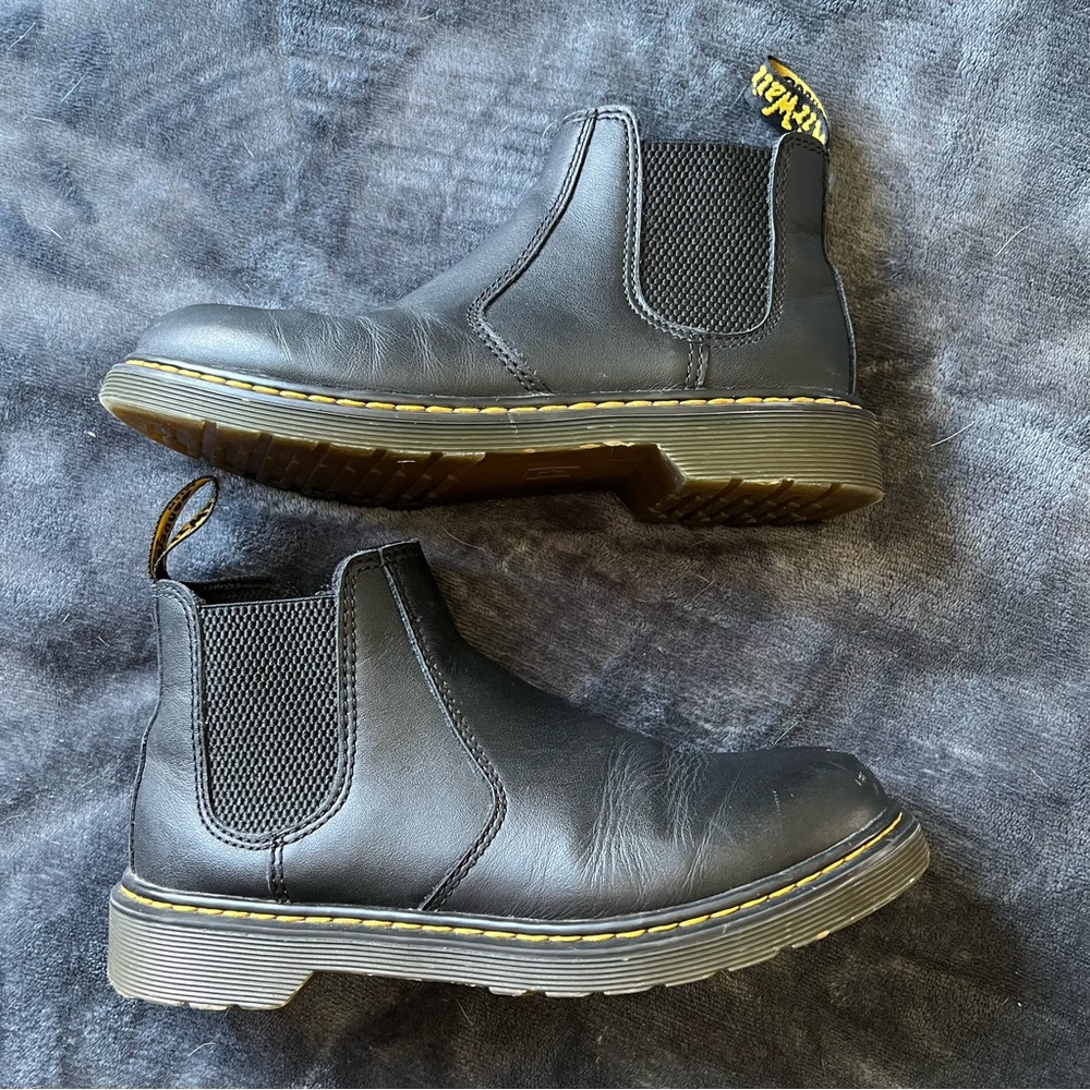 Doc Martens Leather Chelsea Black